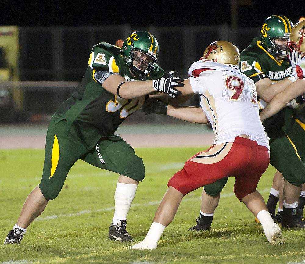 Le joueur de ligne offensive Yannick Sage a rencontr&eacute; cinq des huit formations de la Ligue canadienne de football en fin de semaine derni&egrave;re.