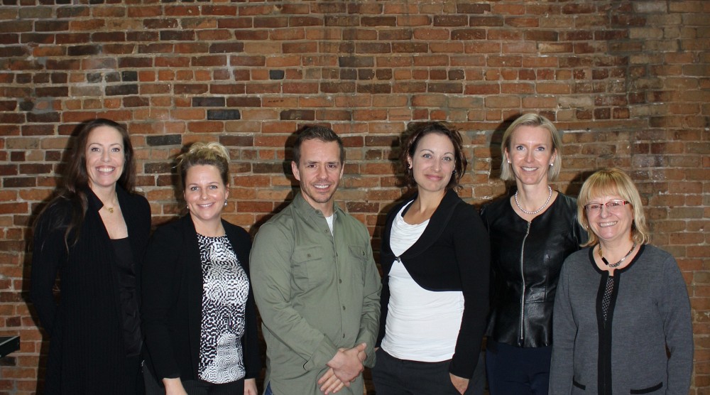 Anne Elizabeth Lapointe, Annie Papageorgiou,Pascal Thibault, Marie-Claude Lebrun, Genevi&egrave;ve Lefebvre et Lise Roy