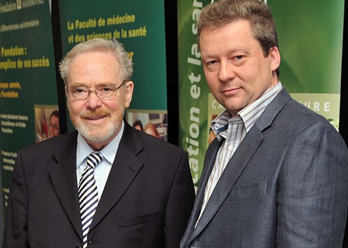 La création de cette chaire est largement attribuable au soutien du professeur émérite André Lussier, accompagné ici du titulaire de la chaire, Jean-Luc Parent.