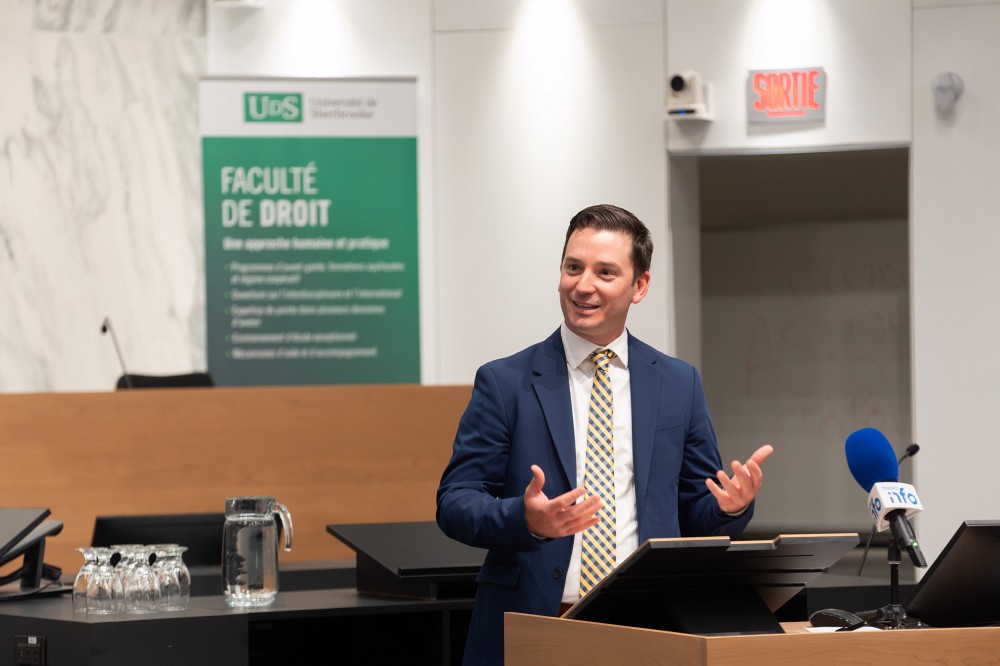 Simon Jolin-Barrette