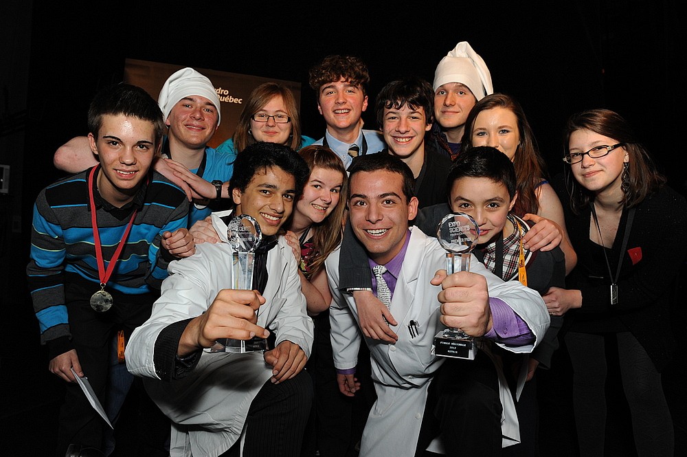 D&eacute;l&eacute;gation r&eacute;gionale 2012 pour la Super Expo-sciences Hydro-Qu&eacute;bec, du 19 au 22 avril 2012 &agrave; l'UdeS