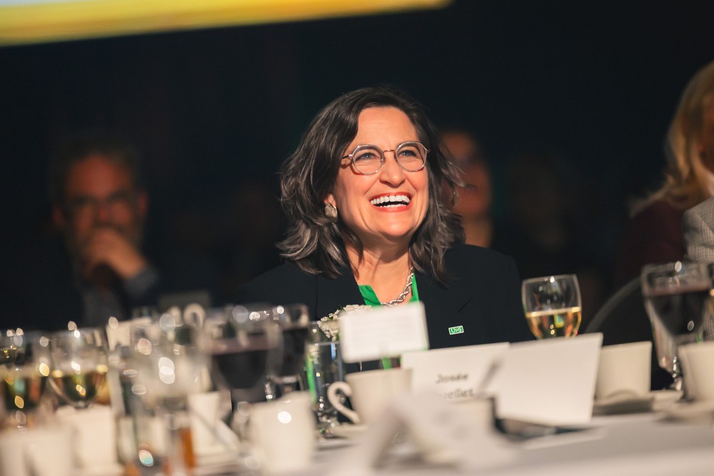 Mme Jos&eacute;e Ouellet, dipl&ocirc;m&eacute;e de la Facult&eacute; de g&eacute;nie, a &eacute;t&eacute; nomm&eacute;e grande ambassadrice 2024.