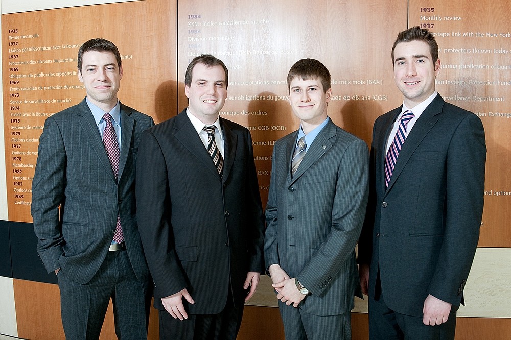 De gauche &agrave; droite: les &eacute;tudiants Nicolas Desjardins, Renaud Flibotte, Simon Ouellet et David Boutin