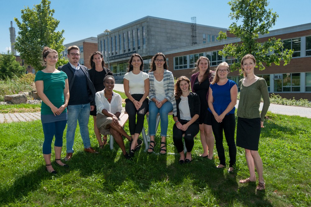 La d&eacute;l&eacute;gation 2016 : C&eacute;line Bouffard, Philippe Nadon, Sabrina Chabot, Awovi Sandra A. Komassi, Marie Anne Sylvestre, Simone Lirette, Karine Labrosse-Lapens&eacute;e, Laurence Bonin et les enseignantes Catherine Gauthier et Annie Chaloux.