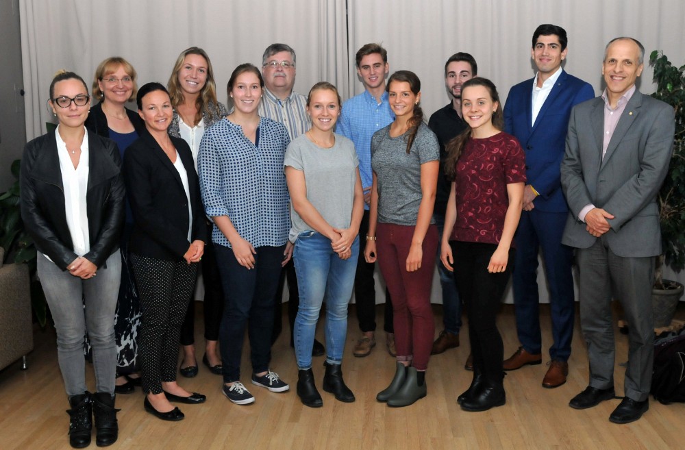 Les bourses de la SMUS visent notamment &agrave; aider les &eacute;tudiants de premi&egrave;re ann&eacute;e &agrave; bien entamer leur doctorat en m&eacute;decine.