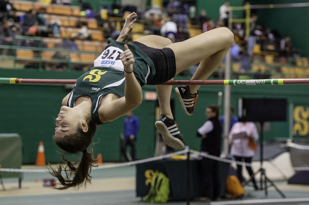 Maude Croteau-Vaillancourt a profit&eacute; de sa participation au Vert & Or Invitation samedi au stade int&eacute;rieur de l'UdeS pour am&eacute;liorer le record d'&eacute;quipe qu'elle d&eacute;tenait &agrave; 1,75 m.