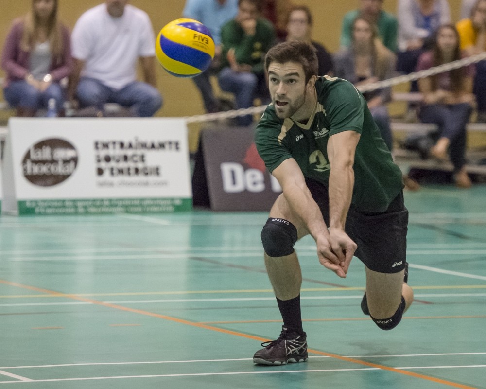 Daniel Moreau. Baccalaur&eacute;at en administration des affaires.