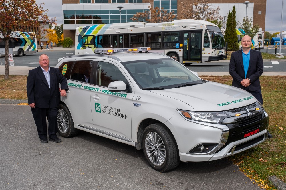 &Agrave; la t&ecirc;te du nouveau service, le directeur g&eacute;n&eacute;ral Jacques Girard misera sur une approche collaborative pour r&eacute;pondre aux besoins &eacute;volutifs de la communaut&eacute; de l&rsquo;UdeS et &agrave; ses vis&eacute;es en mati&egrave;re de d&eacute;veloppement durable. Il sera appuy&eacute; par Jocelyn Beaucher &agrave; titre de directeur de division.