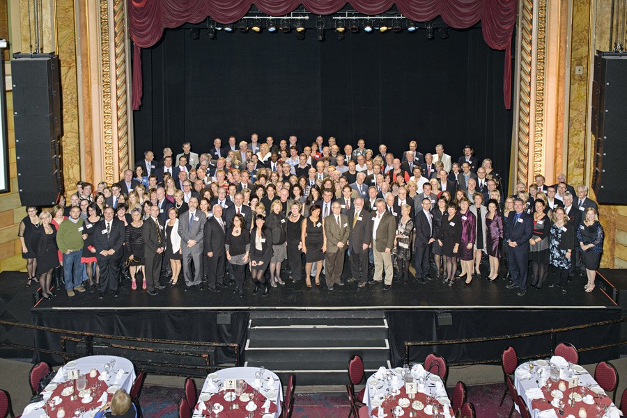 Plus de 215 dipl&ocirc;m&eacute;s ont particip&eacute; aux Retrouvailles se terminant par 2 ou 7.