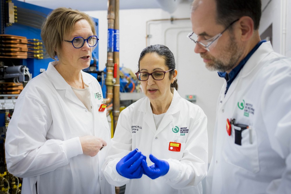 Pre Brigitte Gu&eacute;rin et son &eacute;quipe.