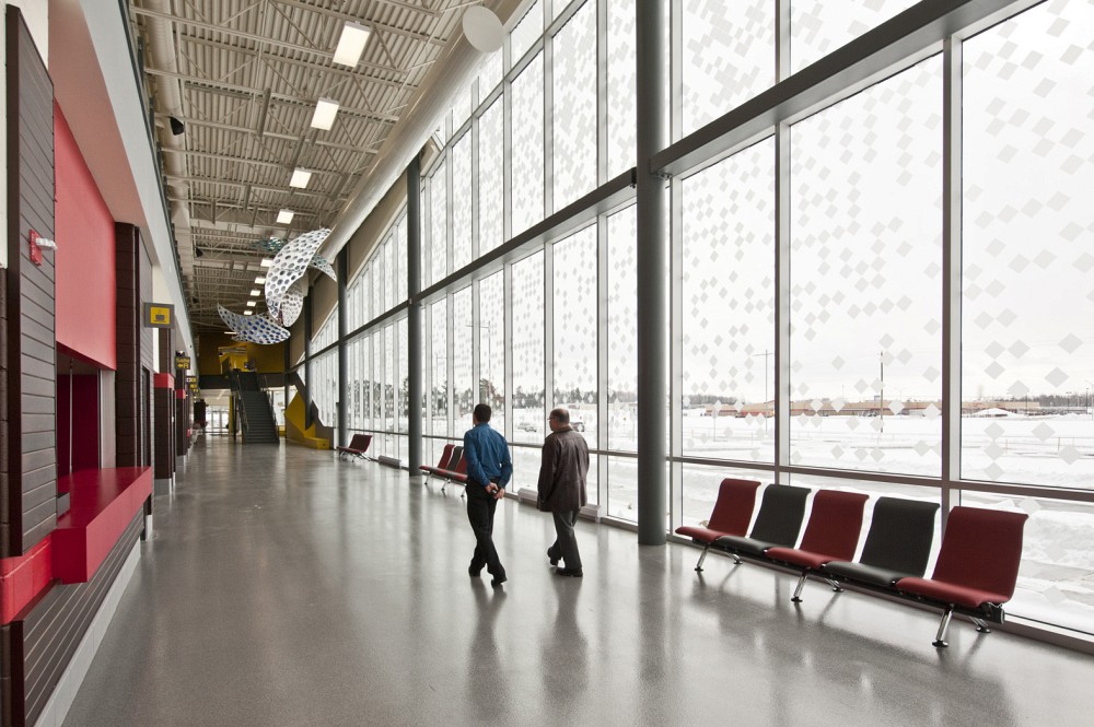 Hall d'entr&eacute;e du Centre de foires de Sherbrooke