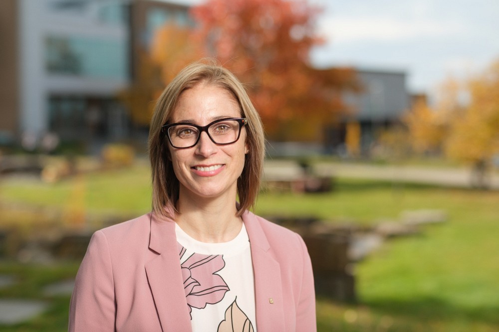 Mme Sasha Cardinal, directrice g&eacute;n&eacute;rale du Service des ressources humaines
