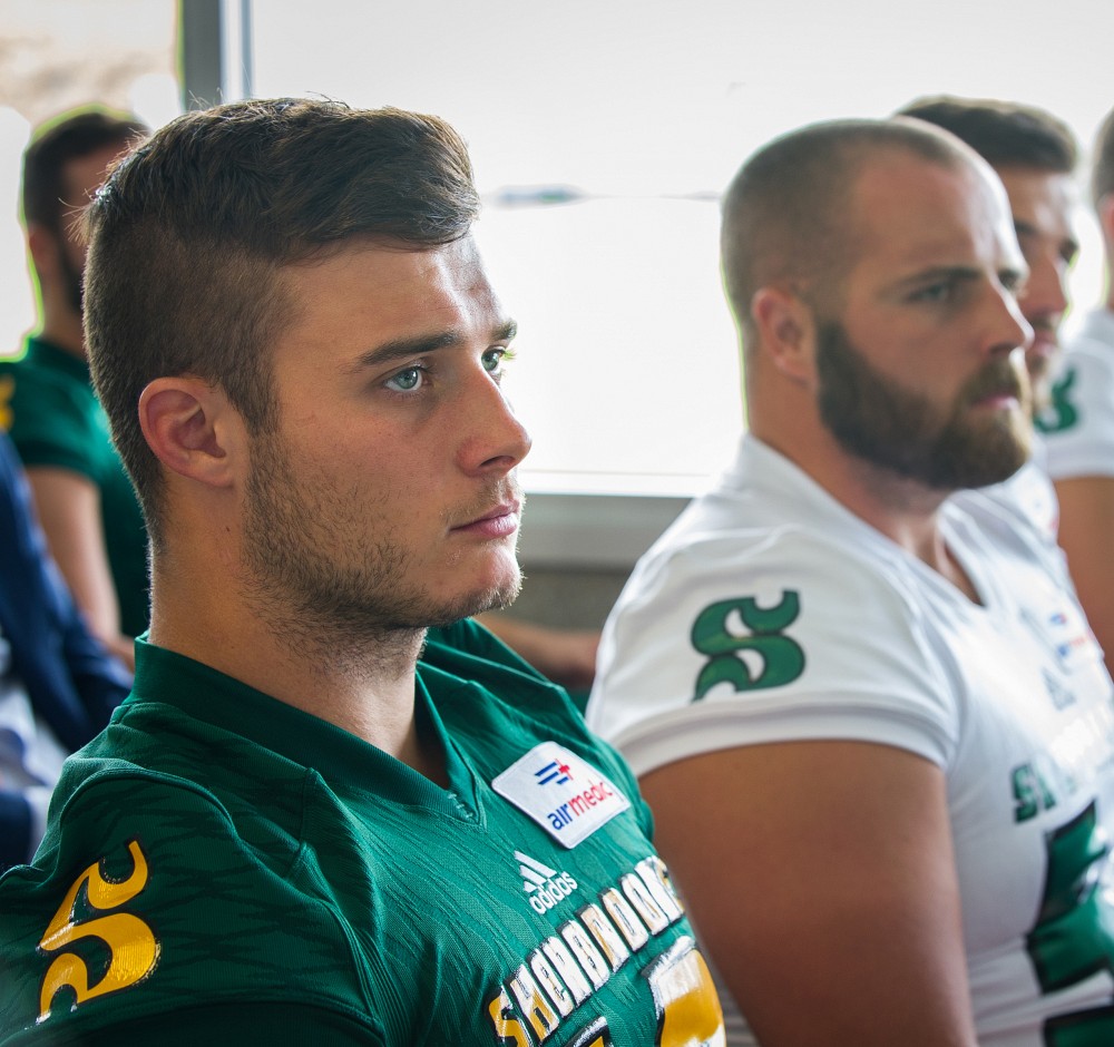 Alexandre Gagn&eacute; et Francis Lapointe sont au nombre des sept capitaines pour l'&eacute;dition 2016 de la formation de football Vert & Or.