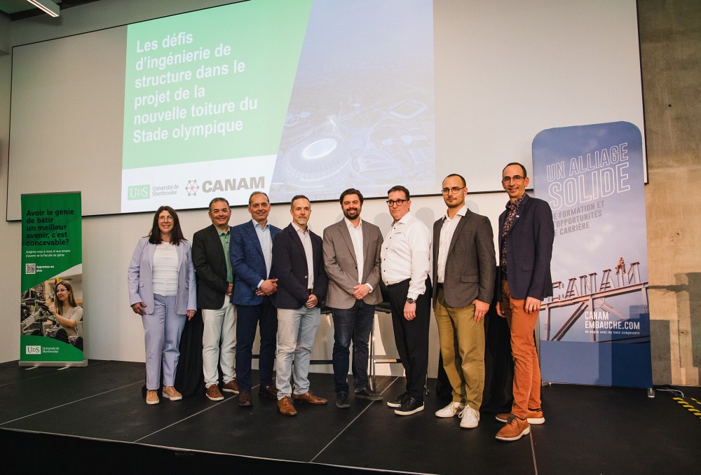 Nathalie Roy, doyenne de la Facult&eacute; de g&eacute;nie;&nbsp;Tony B&eacute;gin, vice-pr&eacute;sident ventes et pr&eacute;construction, Canam;&nbsp;Pierre Lafond, vice-pr&eacute;sident ex&eacute;cutif, Pomerleau;&nbsp;Nadir Guenfoud, vice-pr&eacute;sident du projet de modernisation et de remplacement de la toiture du Stade olympique;&nbsp;F&eacute;lix B&eacute;dard, vice-pr&eacute;sident ing&eacute;nierie et co-fondateur, ELEMA; Marc Robitaille, directeur principal des services d&rsquo;ing&eacute;nierie, Canam; David Optyker, ing&eacute;nieur senior, ELEMA; Jean Proulx,&nbsp;vice-recteur aux finances, aux infrastructures et au num&eacute;rique, UdeS.