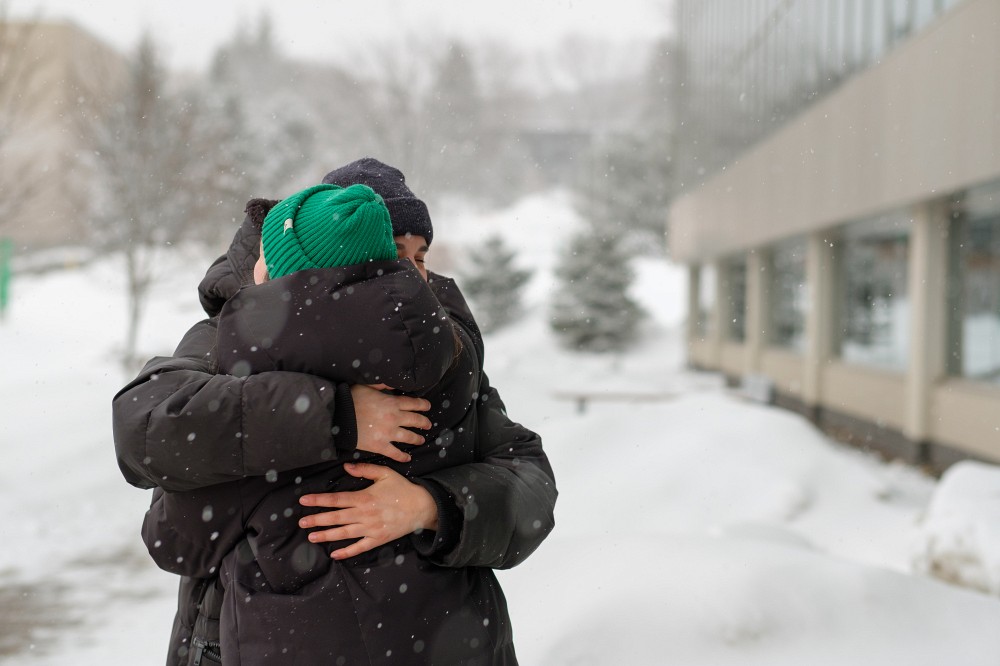 Le soutien et la bienveillance des personnes&nbsp;alli&eacute;es&nbsp;sont essentiels au bien-&ecirc;tre, &agrave; l'inclusion et au sentiment de s&eacute;curit&eacute; des communaut&eacute;s&nbsp;LGBTQ2+.