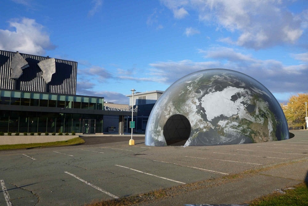 Jour G&nbsp;au d&ocirc;me de la Terre dans le cadre de la Journ&eacute;e internationale de la g&eacute;omatique&nbsp;(GIS DAY), le 18 novembre prochain &agrave; l'UdeS.