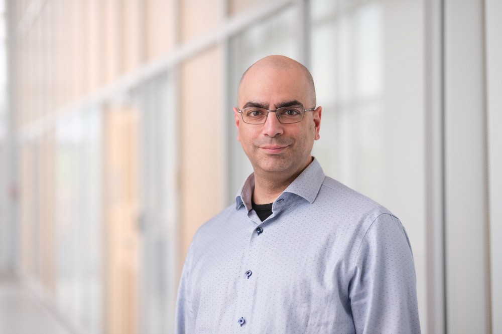 C&rsquo;est le chercheur Nadi Braidy, professeur au&nbsp;D&eacute;partement de g&eacute;nie chimique et g&eacute;nie biotechnologique et membre de l'Institut interdisciplinaire d'innovation technologique, qui est &agrave; la t&ecirc;te de ce projet d&rsquo;envergure.