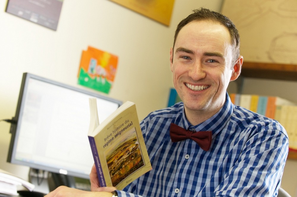 Le professeur Beno&icirc;t Grenier s'int&eacute;resse &agrave; la survivance du r&eacute;gime seigneurial.