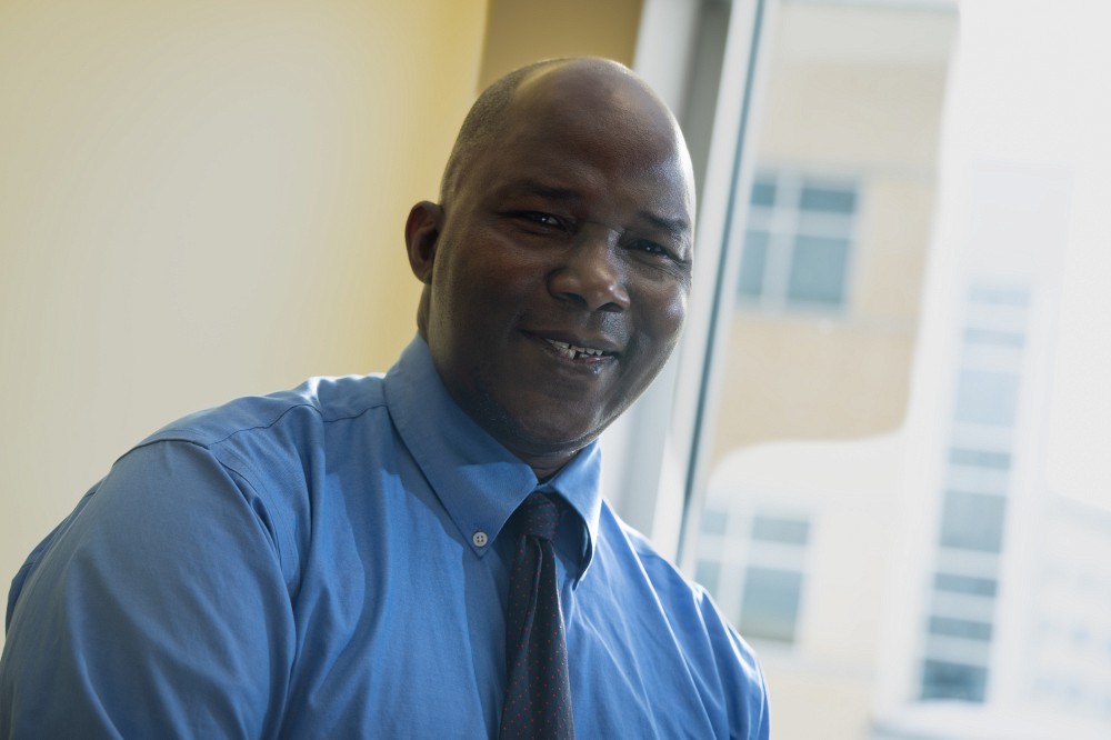 Aboubacar Ciss&eacute; est professeur d'enseignement clinique &agrave; la Facult&eacute; de m&eacute;decine et des sciences de la sant&eacute; (FMSS).