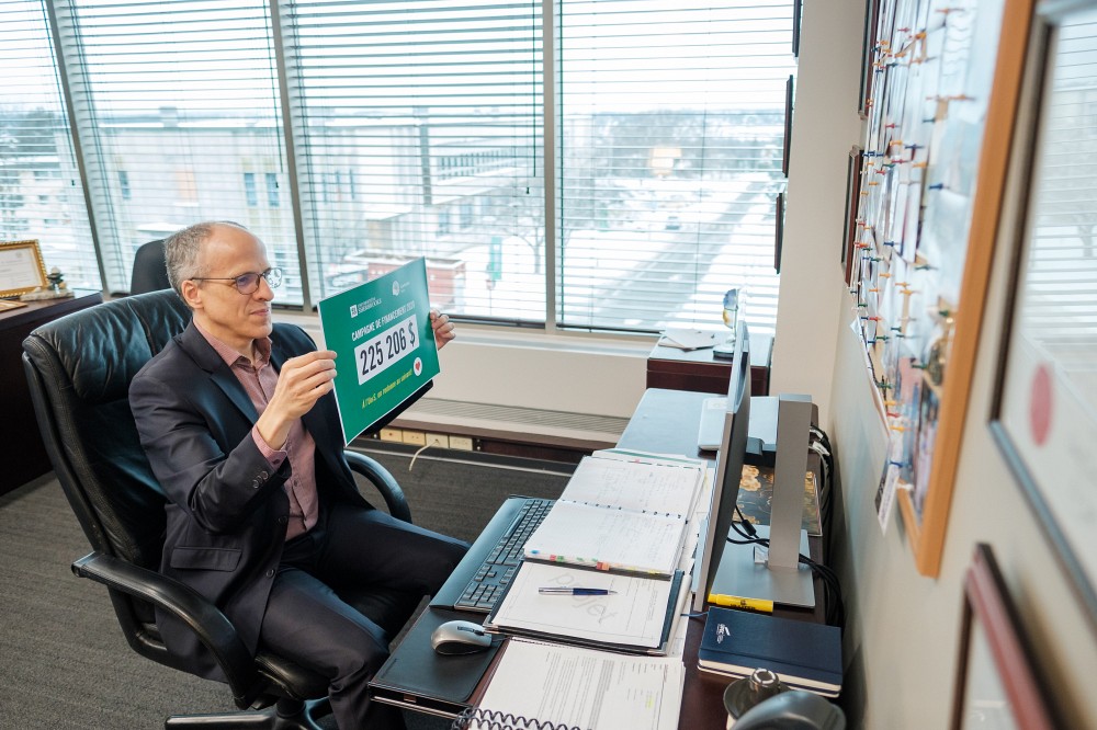 Le recteur, P﻿r﻿ Pierre Cossette, d&eacute;voile en ligne le montant amass&eacute; pour la campagne&nbsp;2020.