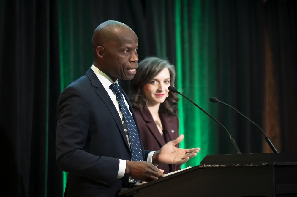 Pr Arthur Oula&iuml; et Marie-Sophie Demoflys