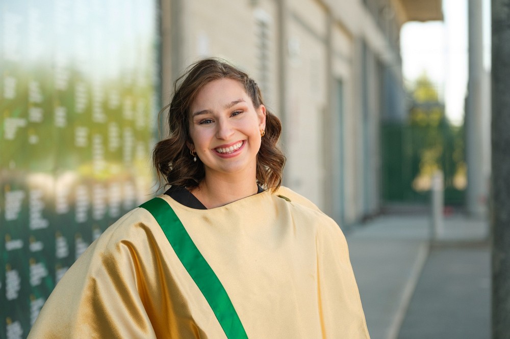 Laurie Croteau, dipl&ocirc;m&eacute;e de la cohorte 2025 &agrave; la ma&icirc;trise en administration