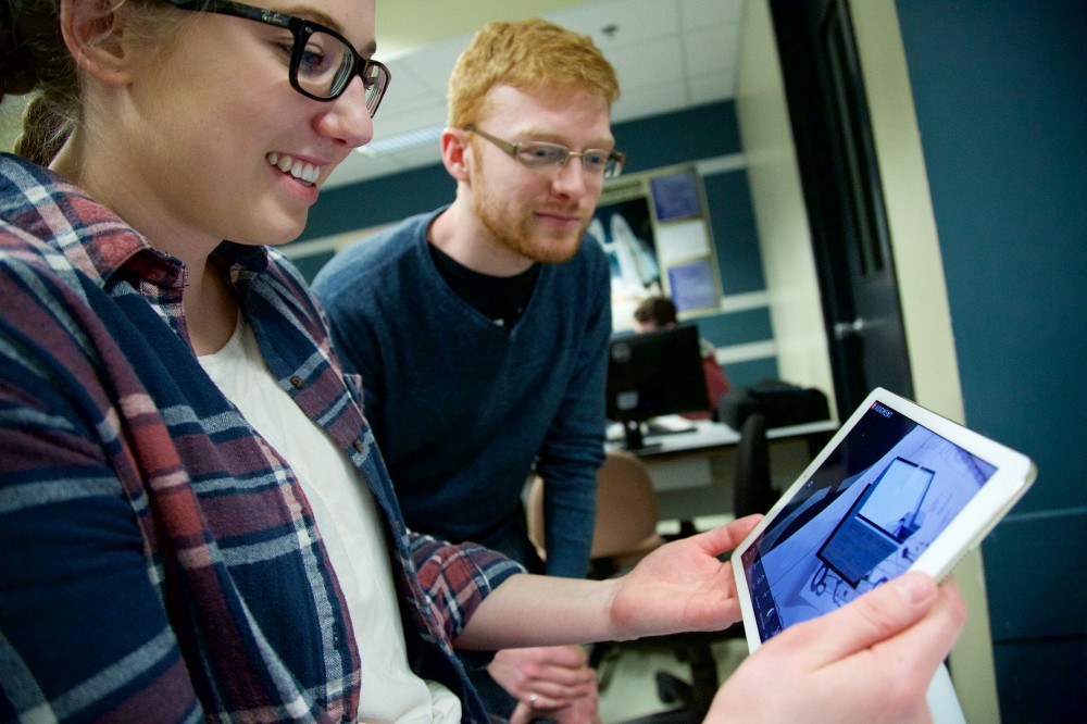 Le projet ProTUdeS permettra aux &eacute;l&egrave;ves du secondaire de vivre une exp&eacute;rience scientifique virtuelle reproduisant un laboratoire r&eacute;el.