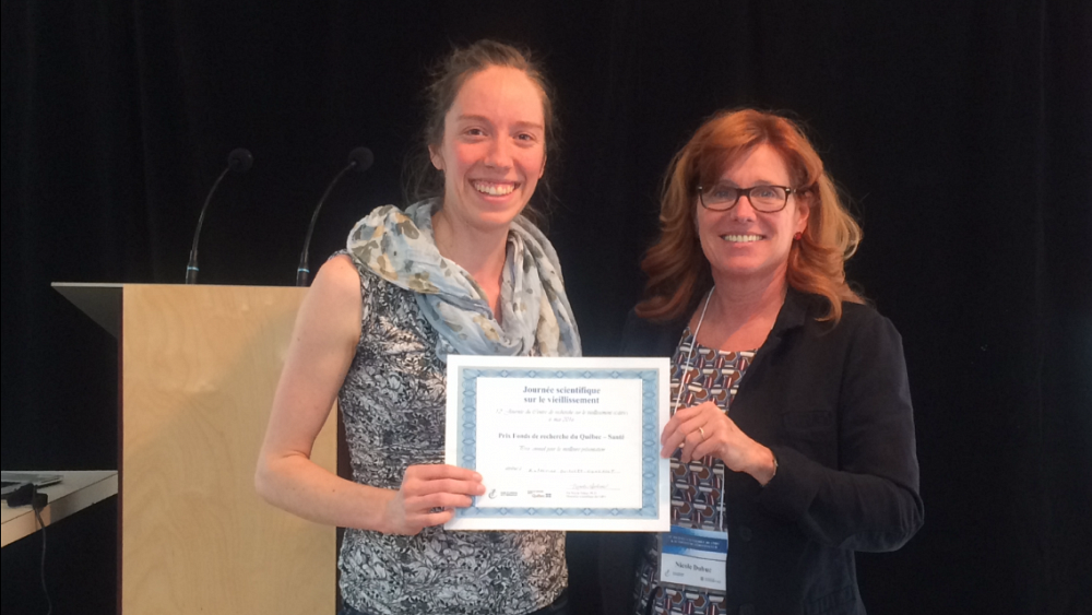 Katherine Boisvert-Vigneault (&agrave; gauche), en compagnie de Nicole Dubuc, directrice du Centre de recherche sur le vieillissement