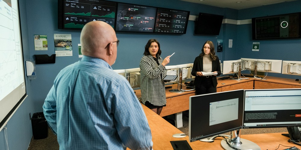 N&eacute; en 2012, le Fonds d'investissement &eacute;tudiant de l'Universit&eacute; de Sherbrooke entreprend un virage important d&egrave;s 2022.