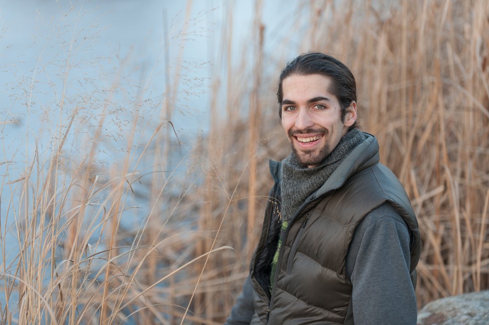 Olivier Saint-Jean-Rondeau, &eacute;tudiant &agrave; la ma&icirc;trise en g&eacute;omatique, profil physique de la t&eacute;l&eacute;d&eacute;tection.