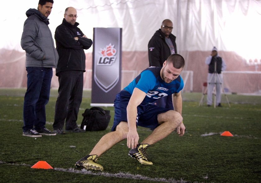 Le receveur de passe du Vert&nbsp;&&nbsp;Or Francis Lapointe a particip&eacute; &agrave; deux s&eacute;ances de tests physiques exigeantes en l'espace de quelques jours, &agrave; Montr&eacute;al et &agrave; Toronto.