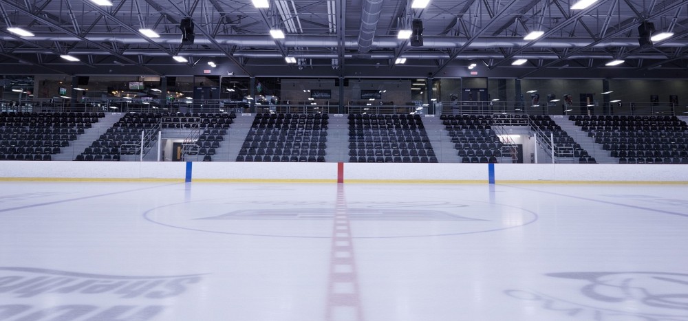 L'&eacute;quipe de hockey du Vert & Or &eacute;lit domicile au Complexe sportif Thibault GM pour les trois prochaines saisons universitaires.