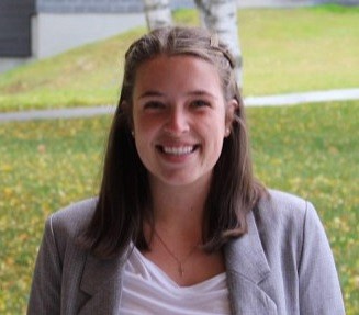 Jane Lajoie, l'une des r&eacute;cipiendaires des bourses d'excellence &agrave; l'admission de la Soci&eacute;t&eacute; des m&eacute;decins de l'Universit&eacute; de Sherbrooke