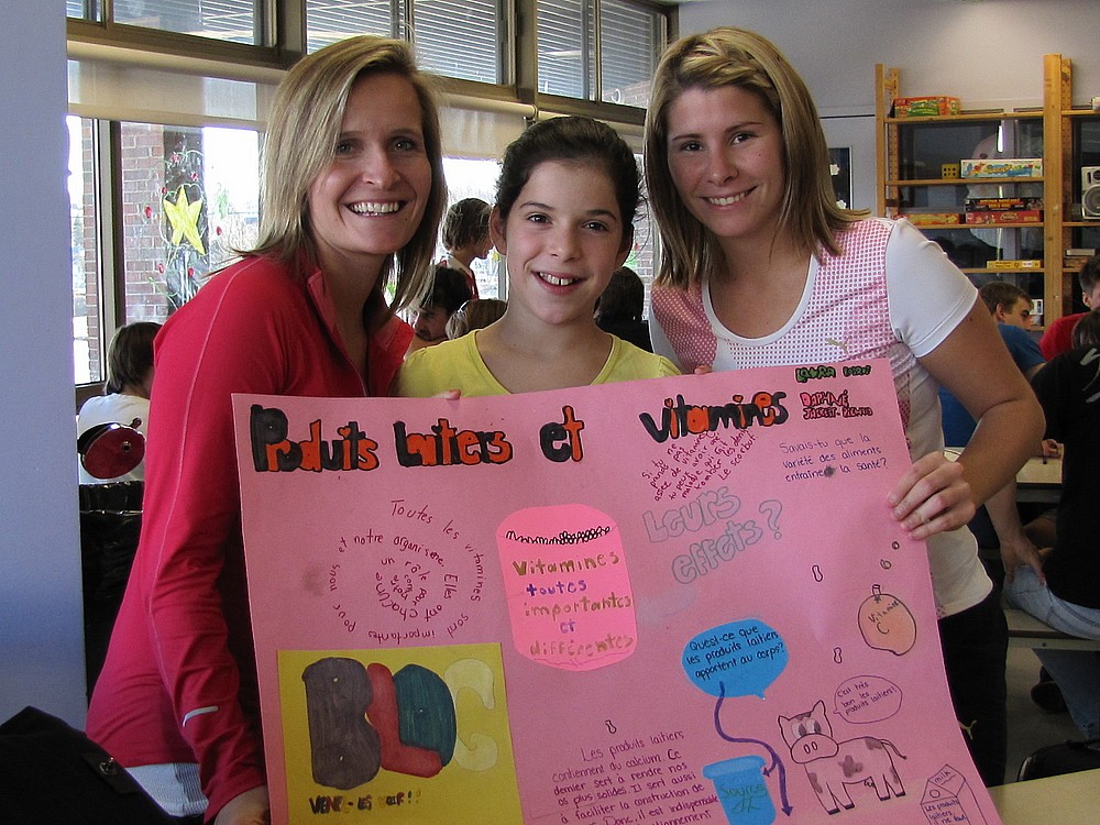 Daphn&eacute; Jalbert-Richard a &eacute;t&eacute; conseill&eacute;e par Marie-H&eacute;l&egrave;ne Couture et Pascale Lamothe, &eacute;tudiantes en &eacute;ducation physique et &agrave; la sant&eacute; afin d'augmenter son niveau d'activit&eacute; physique quotidien.