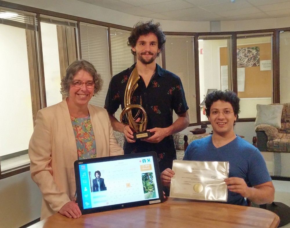 Pre H&eacute;l&egrave;ne Pigot,&nbsp;L&eacute;opold Lieb et Wathek Bellah Loued, du projet &laquo; Amelis &raquo;. Absente sur la photo : Amandine Porcher.