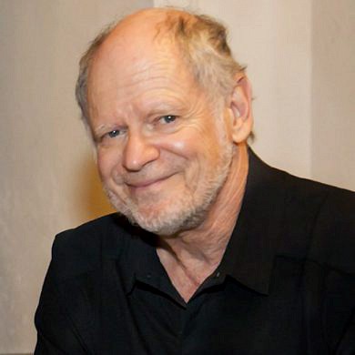 Pierre H&eacute;bert, professeur &eacute;m&eacute;rite en lettres et sciences humaines de l'Universit&eacute; de Sherbrooke