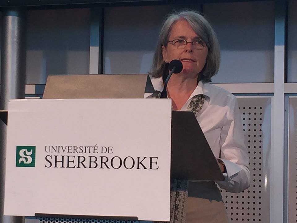 Sylvie Fournier, directrice g&eacute;n&eacute;rale du Service des biblioth&egrave;ques et archives est pr&eacute;sidente de la campagne Centraide 2017 &agrave; l&rsquo;UdeS.