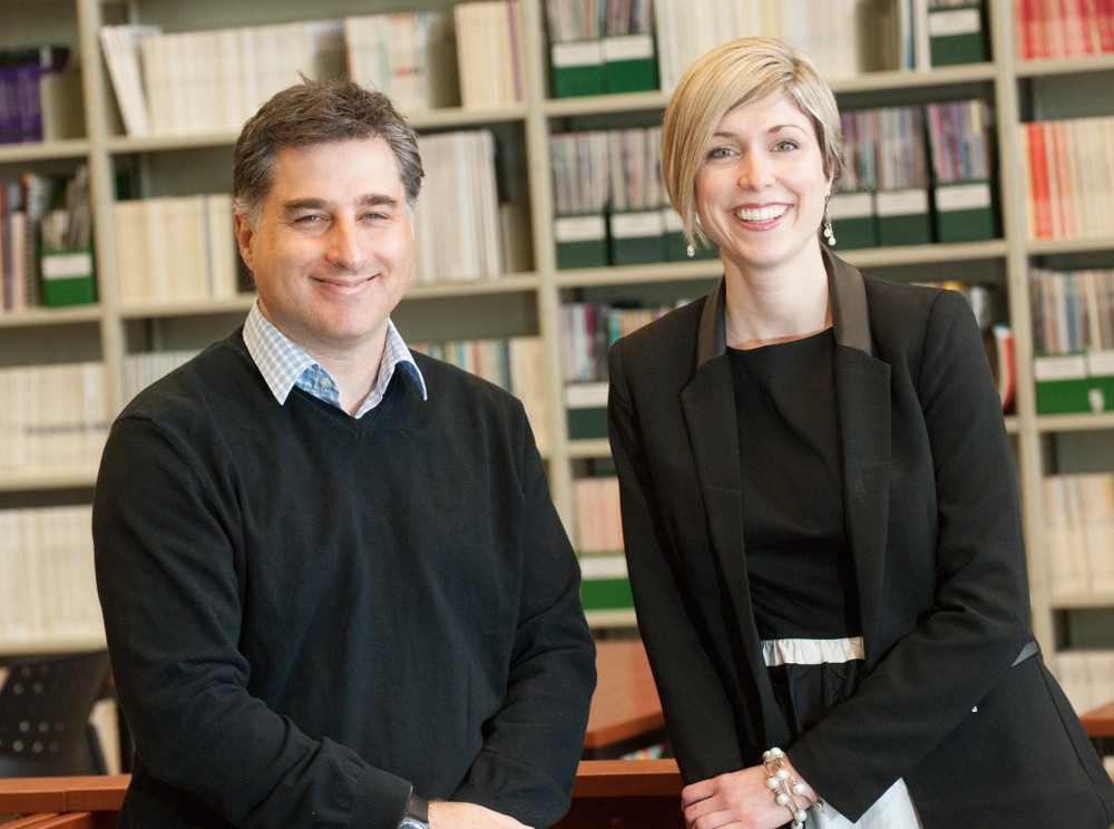 Marc D. David et Marie-&Egrave;ve Carignan, du D&eacute;partement de lettres et communications