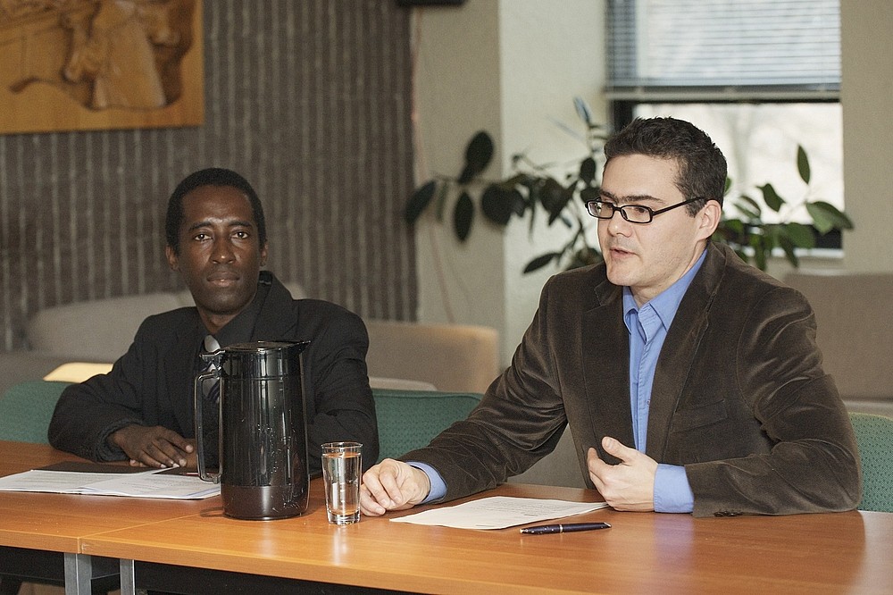 Le professeur ha&iuml;tien Alain Guillaume et Mathieu Devinat, professeur &agrave; la Facult&eacute; de droit de l&rsquo;Universit&eacute; de Sherbrooke