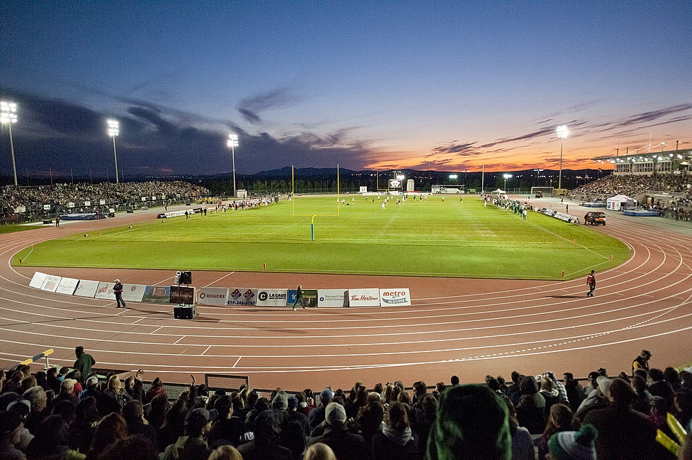 Le stade de l'Universit&eacute; de Sherbrooke sera rempli &agrave; pleine capacit&eacute; pour le premier match &eacute;liminatoire de l'histoire du Vert & Or disput&eacute; &agrave; Sherbrooke.