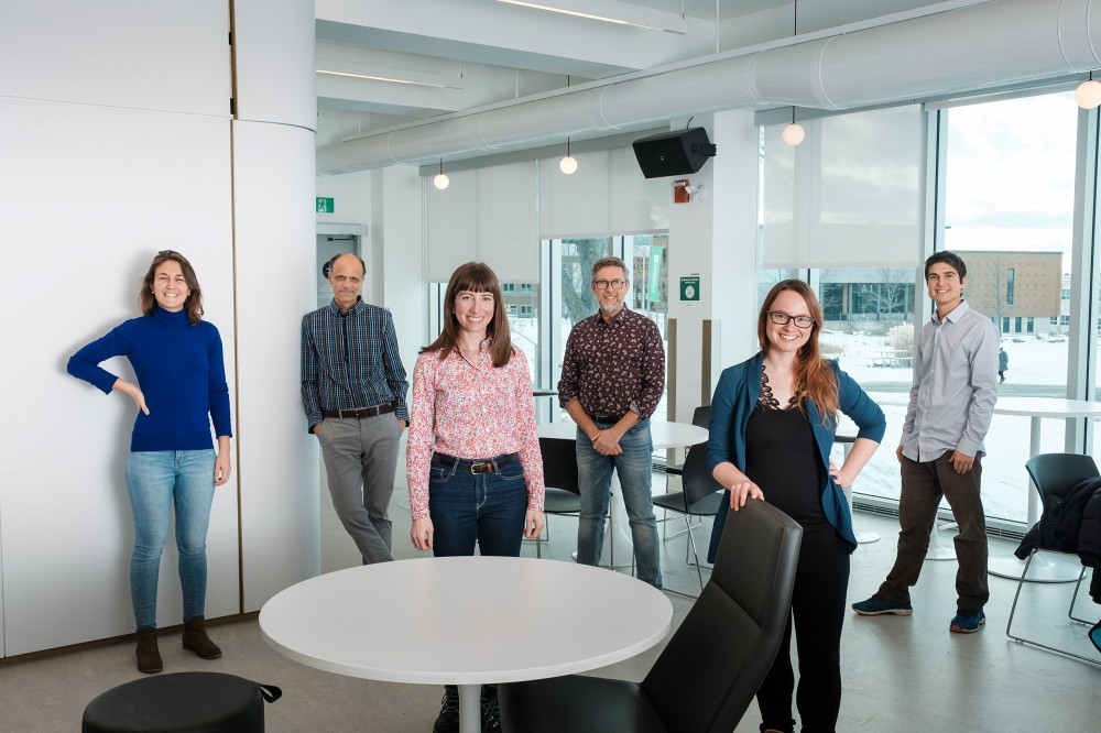 De gauche &agrave; droite : Marie Gabrielle Texier, Jean Bibeau, St&eacute;phanie Chicoine, Jacques Cloutier, Roxane Meilleur et Cl&eacute;ment Moliner-Roy.