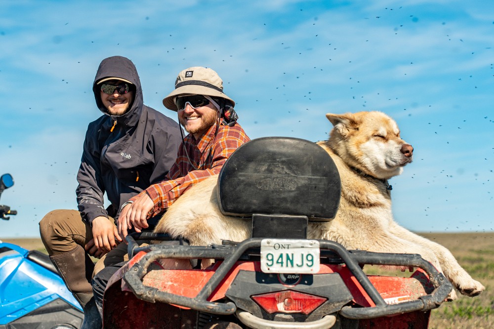 Loek Pascaud et Ga&euml;l Machemin se sont rendus &agrave; Cambridge Bay au Nunavut dans le cadre de leur ma&icirc;trise en g&eacute;omatique appliqu&eacute;e et t&eacute;l&eacute;d&eacute;tection.