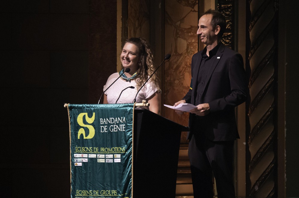 &laquo;&nbsp;N'oubliez jamais que seules les personnes &eacute;tudiantes de la Facult&eacute; de g&eacute;nie sont d&eacute;cor&eacute;es du bandana. C'est une tradition enti&egrave;re que vous portez sur vous. Arborez-la avec fiert&eacute; !&nbsp;&raquo;, rappelle le doyen de la Facult&eacute; de g&eacute;nie, le Pr Jean Proulx.