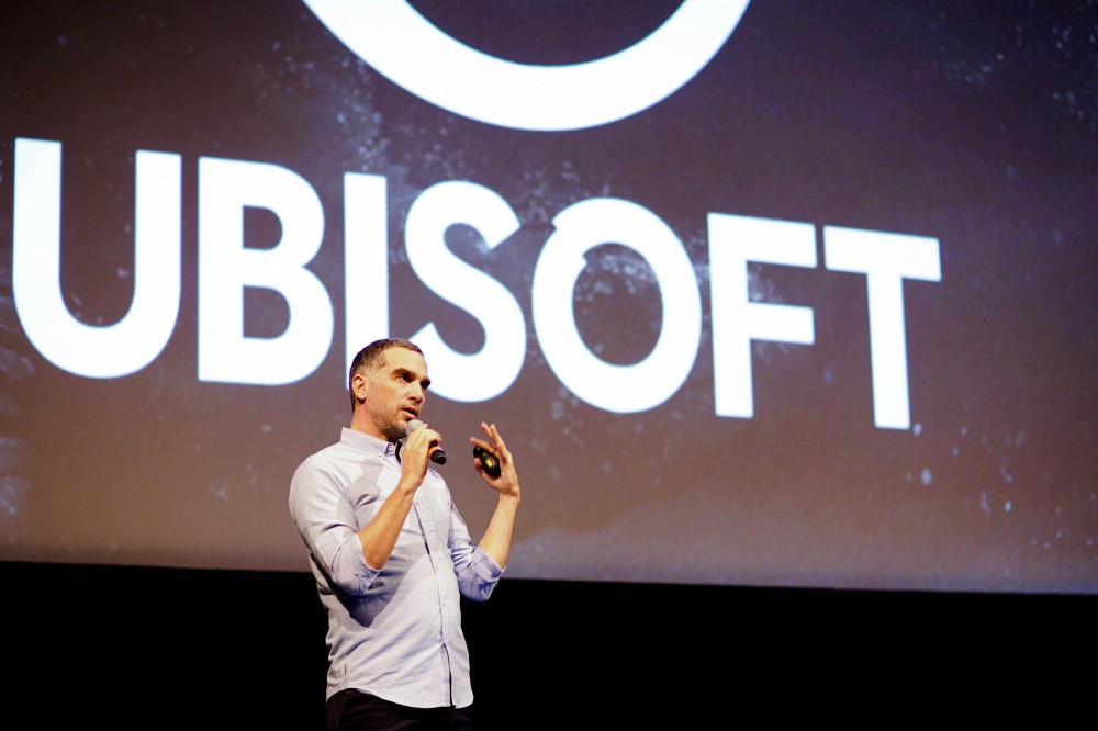 C&eacute;dric Orvoine, vice-pr&eacute;sident - ressources humaines et communication chez Ubisoft Montr&eacute;al, a entre autres pr&eacute;sent&eacute; la strat&eacute;gie de lancement derri&egrave;re le jeu vid&eacute;o For Honor lors de la 3e conf&eacute;rence annuelle en communication marketing de l'Universit&eacute; de Sherbrooke.