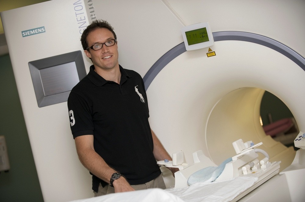 Maxime Descoteaux, professeur &agrave; la Facult&eacute; des sciences