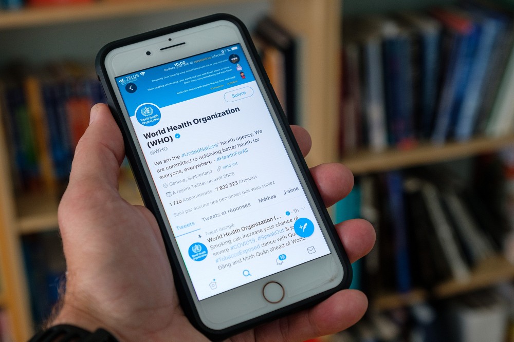 Le rapport de recherche montre que l&rsquo;OMS a utilis&eacute; majoritairement les m&eacute;dias sociaux pour communiquer une grande quantit&eacute; d&rsquo;informations, dont l&rsquo;annonce des premiers cas. 