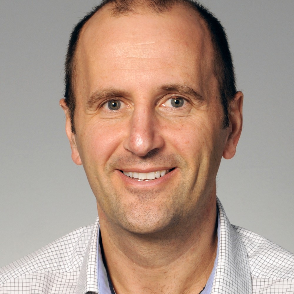 Selon Claude Cyr, p&eacute;diatre et professeur-chercheur &agrave; la FMSS, la surconsommation d'alcool chez les jeunes en Estrie est pr&eacute;occupante.