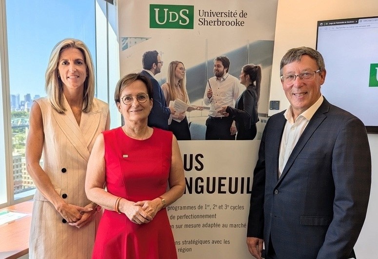 De gauche &agrave; droite : Julie Ethier, leader en chef de DEL | Anne Aubriot, directrice g&eacute;n&eacute;rale du Campus de Longueuil de l'Universit&eacute; de Sherbrooke, Campus de Longueuil |&nbsp;Pr&nbsp;Jean-Pierre Perreault, recteur de l&rsquo;Universit&eacute; de Sherbrooke