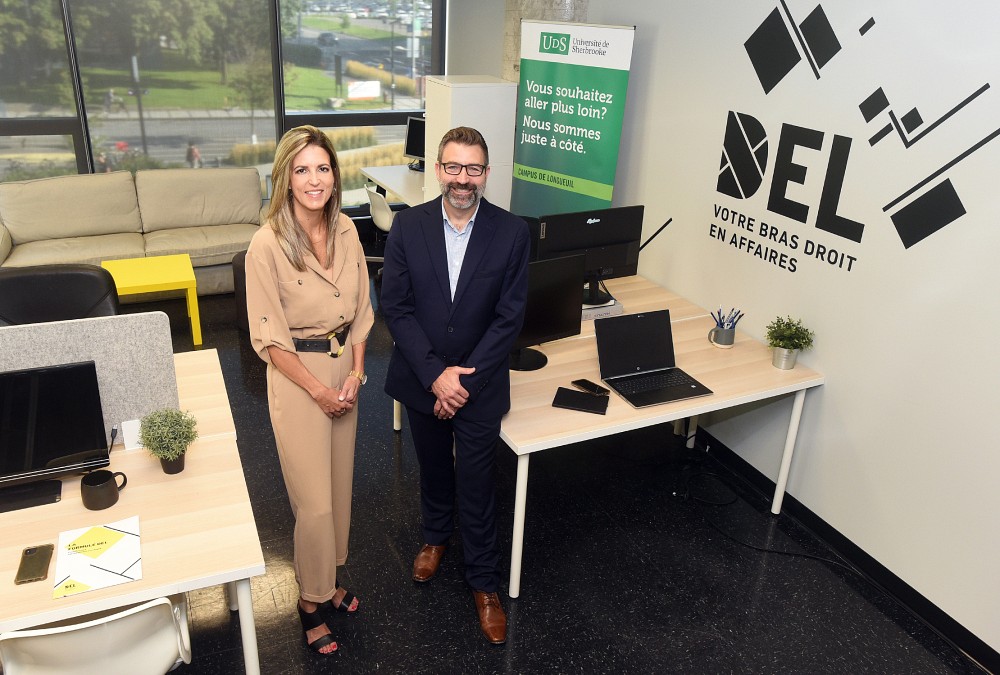Julie Ethier,&nbsp;directrice g&eacute;n&eacute;rale de DEL et Charles Vincent, directeur g&eacute;n&eacute;ral du Campus de Longueuil de l'UdeS.