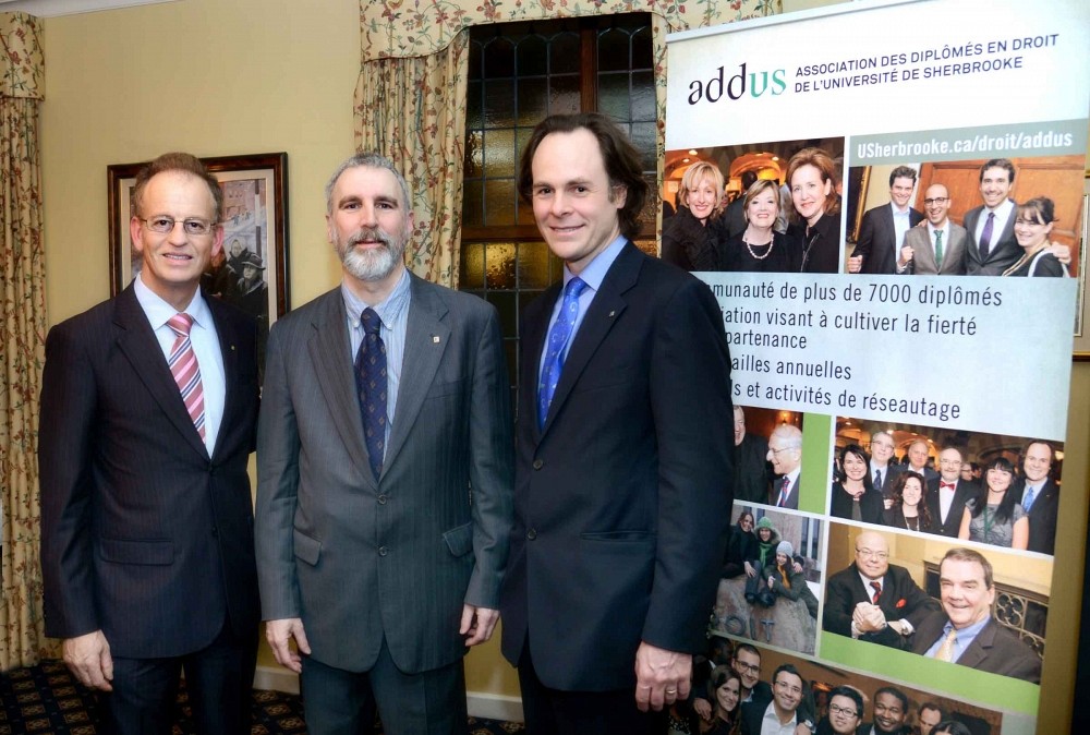 Le pr&eacute;sident d&rsquo;honneur, Me Nicola Di Iorio, le pr&eacute;sident de l&rsquo;ADDUS, Me Neville-Warren Cloutier et le doyen de la Facult&eacute; de droit, le Pr S&eacute;bastien Lebel-Grenier.